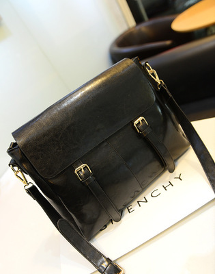 智通乐达L-242冬季新款 韩版风范下的高端大气手提单肩斜跨女包